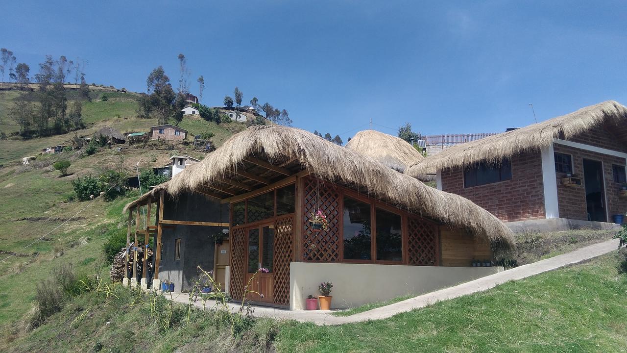 Вілла Turismo Comunitario La Esperanza Hacienda Colta Екстер'єр фото
